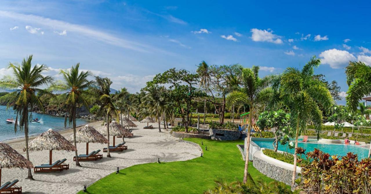 Acea Subic Beach Resort Екстер'єр фото
